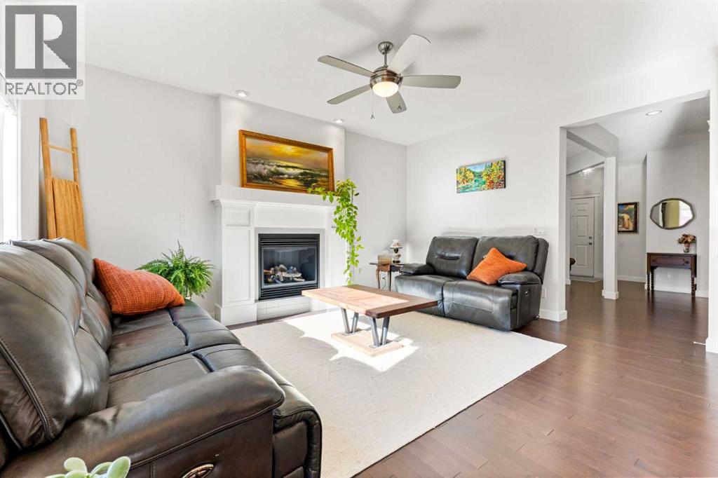 Single Family House for Sale in  Everbrook Drive SW Evergreen Calgary 