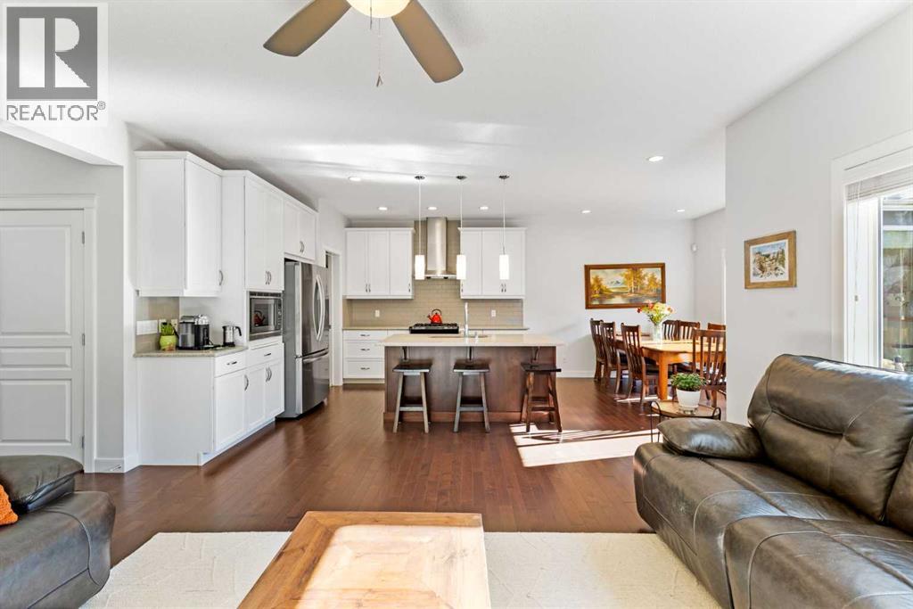 Single Family House for Sale in  Everbrook Drive SW Evergreen Calgary 