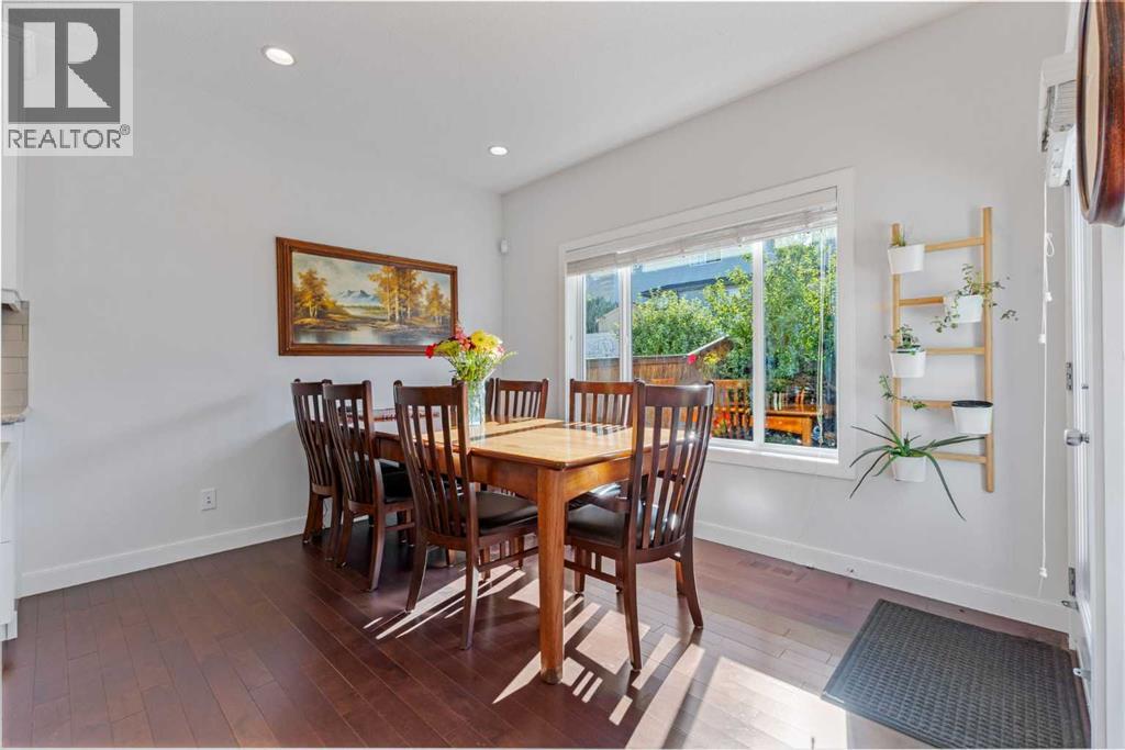 Single Family House for Sale in  Everbrook Drive SW Evergreen Calgary 