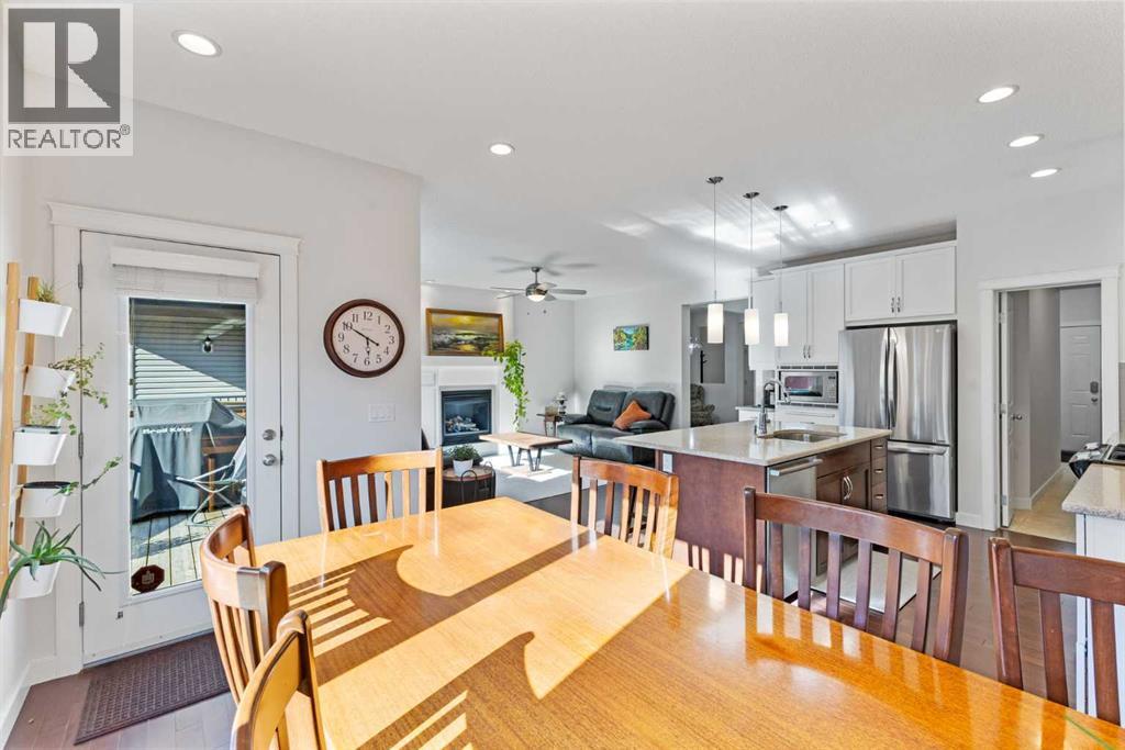 Single Family House for Sale in  Everbrook Drive SW Evergreen Calgary 