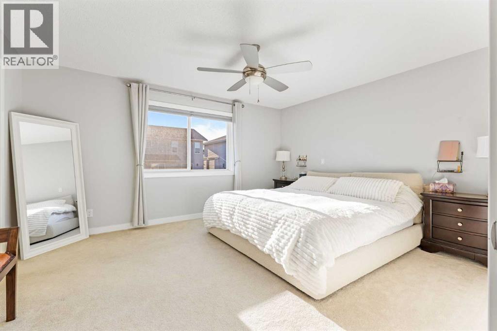 Single Family House for Sale in  Everbrook Drive SW Evergreen Calgary 
