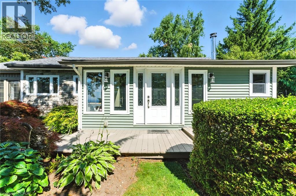 Photo 8 of 58 Lakeview Avenue, Port Dover ON