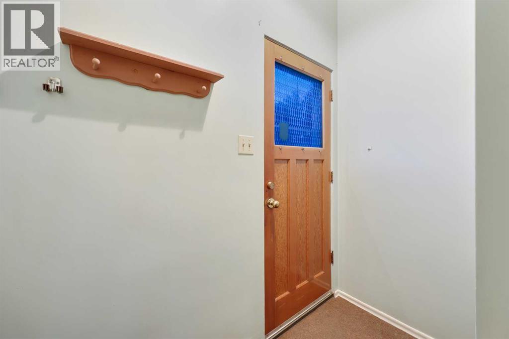 Single Family House Bungalow for Sale in  Glamorgan Drive SW Glamorgan Calgary 