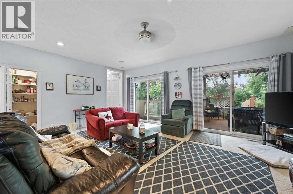 Single Family House for Sale in  Bowness Road NW Bowness Calgary 