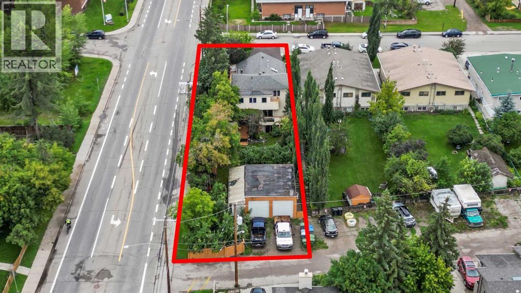 Single Family House for Sale in  Bowness Road NW Bowness Calgary 