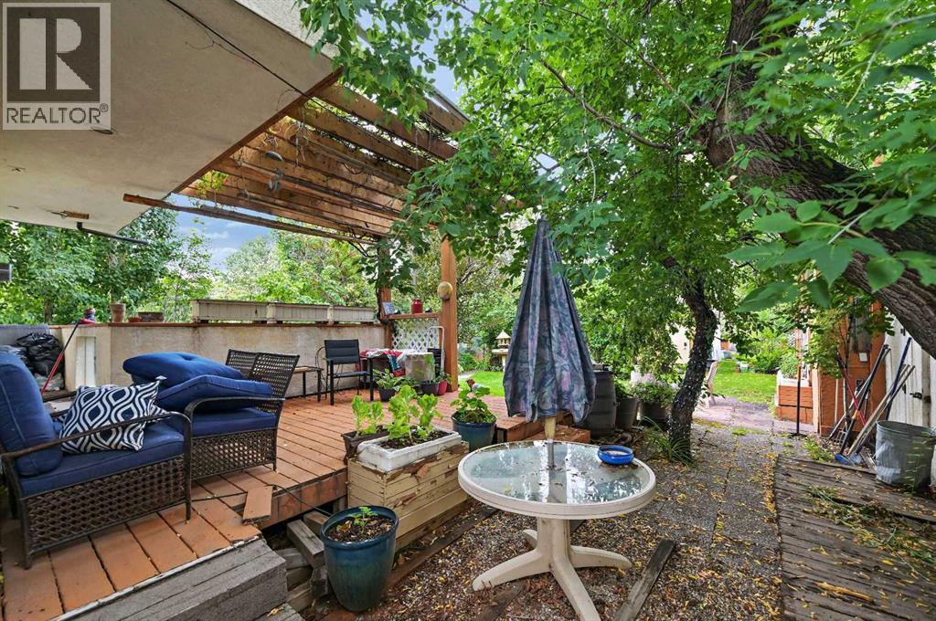 Single Family House for Sale in  Bowness Road NW Bowness Calgary 
