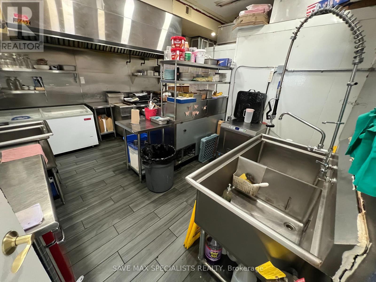 Photo 18 of 3 2200 Brock Road, Pickering ON