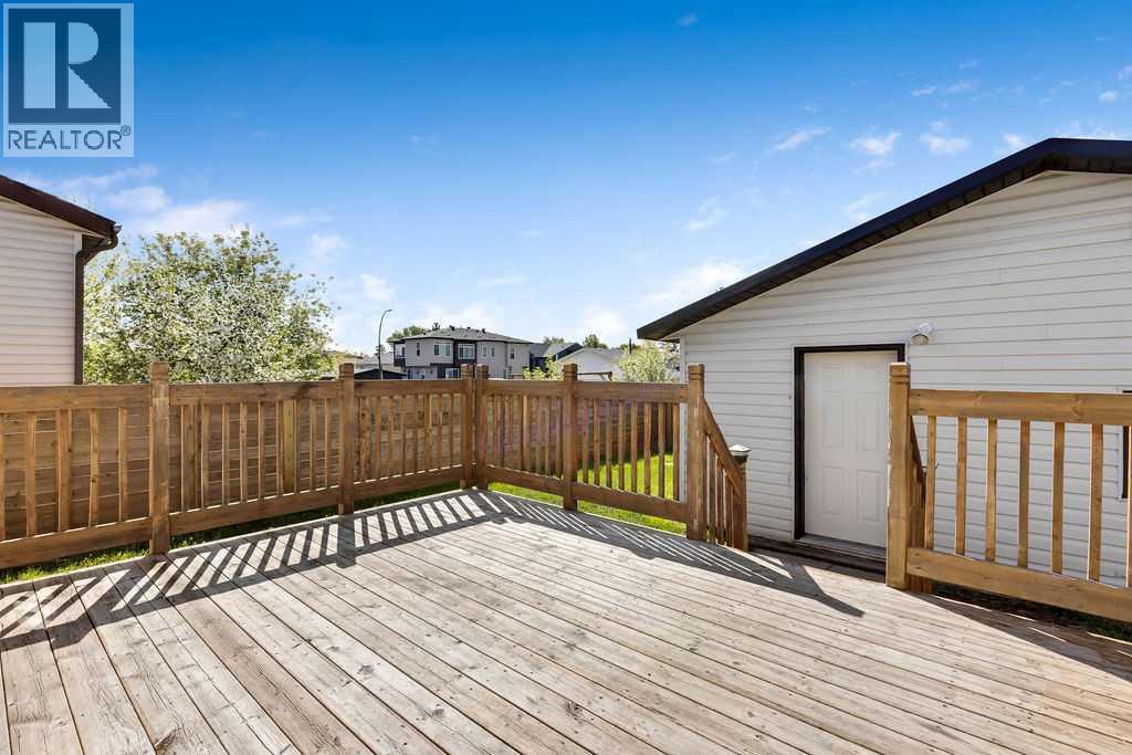 Single Family House Bungalow for Sale in  Castlebrook Rise NE Castleridge Calgary 