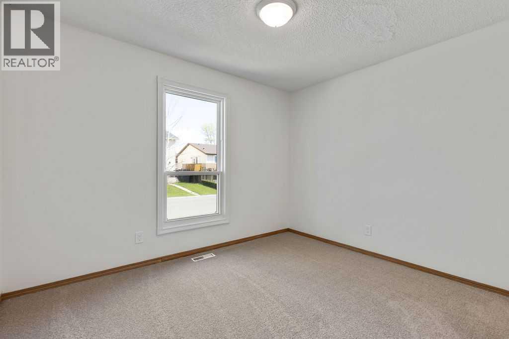 Single Family House Bungalow for Sale in  Castlebrook Rise NE Castleridge Calgary 