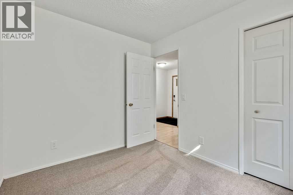Single Family House Bungalow for Sale in  Castlebrook Rise NE Castleridge Calgary 