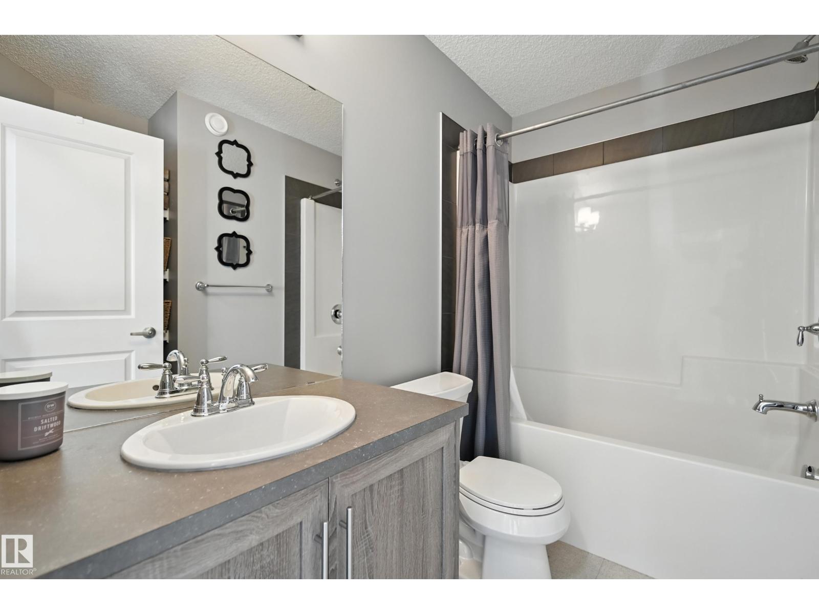 Photo 28 of 2677 Maple Wy Nw, Edmonton AB