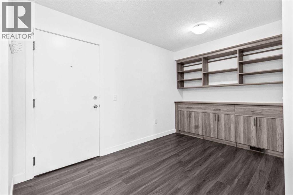 Photo 5 of 3521 4641 128 Avenue, Calgary AB