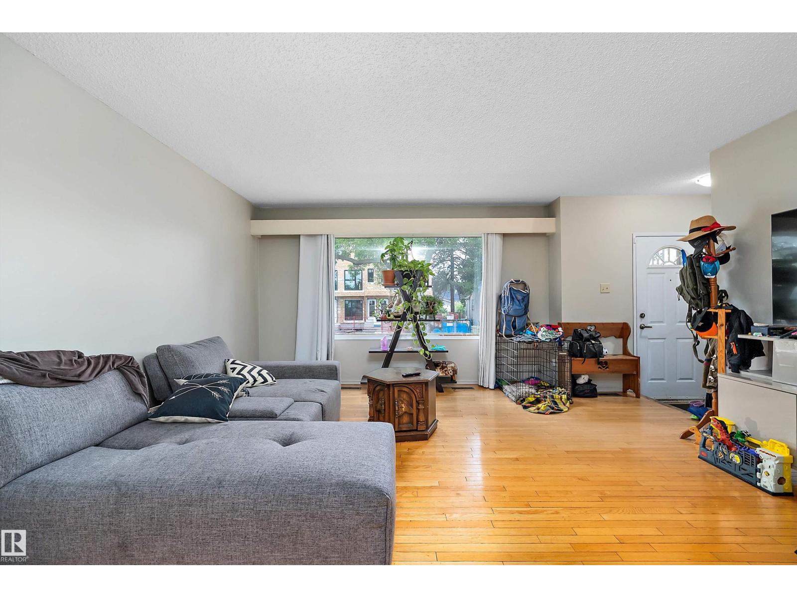Photo 34 of 11911 11913 123 St Nw, Edmonton AB