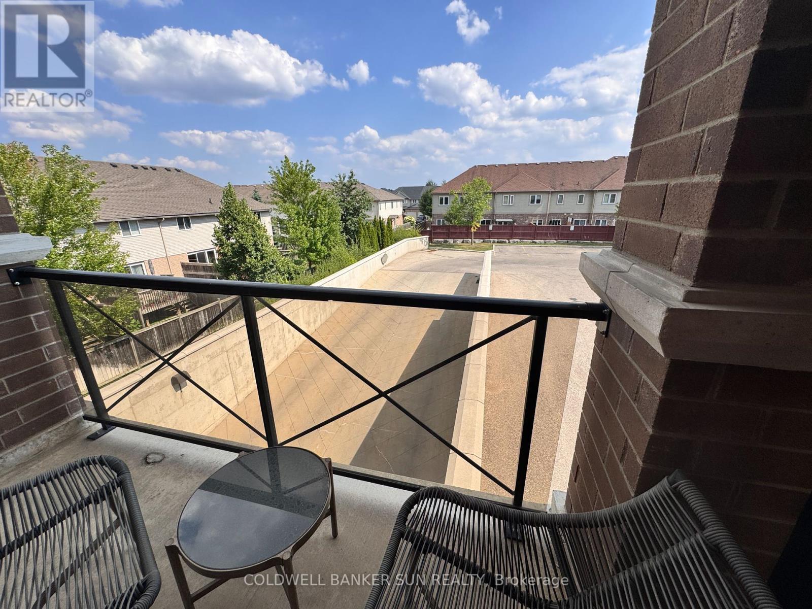 Photo 21 of 211 2 Colonial Drive, Guelph ON