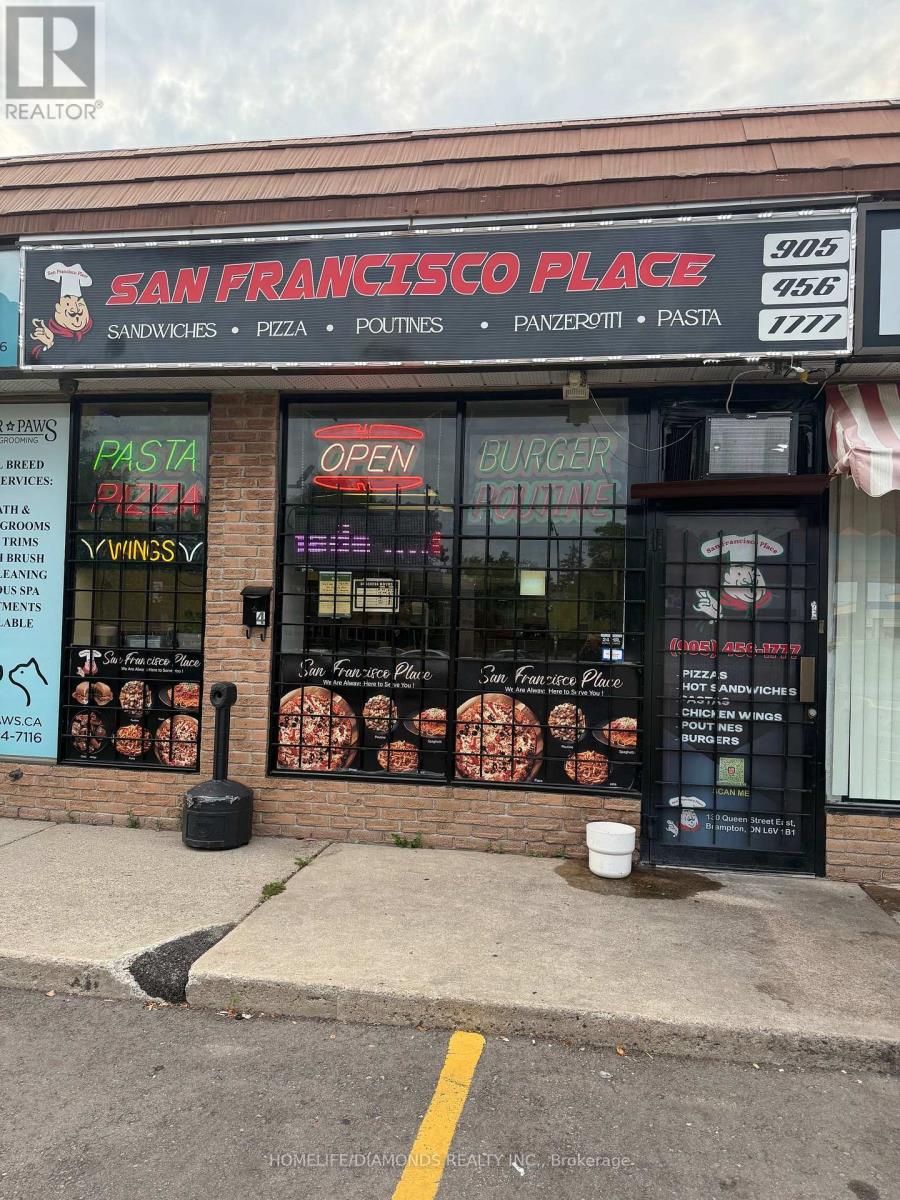 Photo 3 of 4 130 Queen Street E, Brampton ON