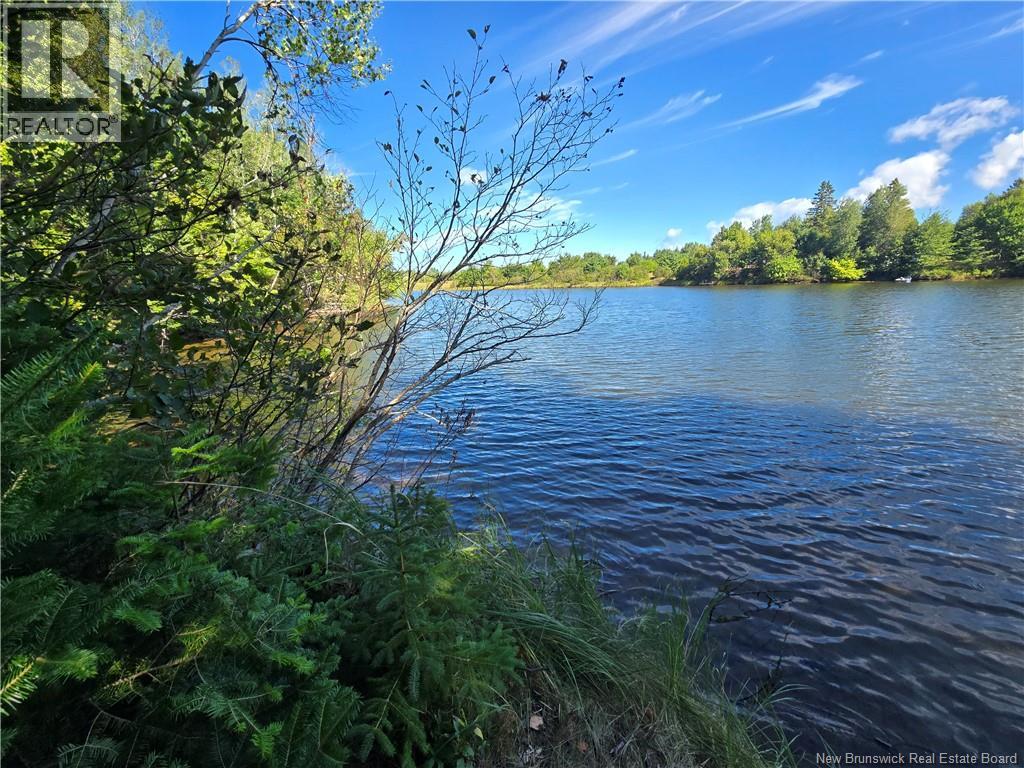 Photo 3 of 6396 Sm Ch Pointe A Tom, Pointeatom NB