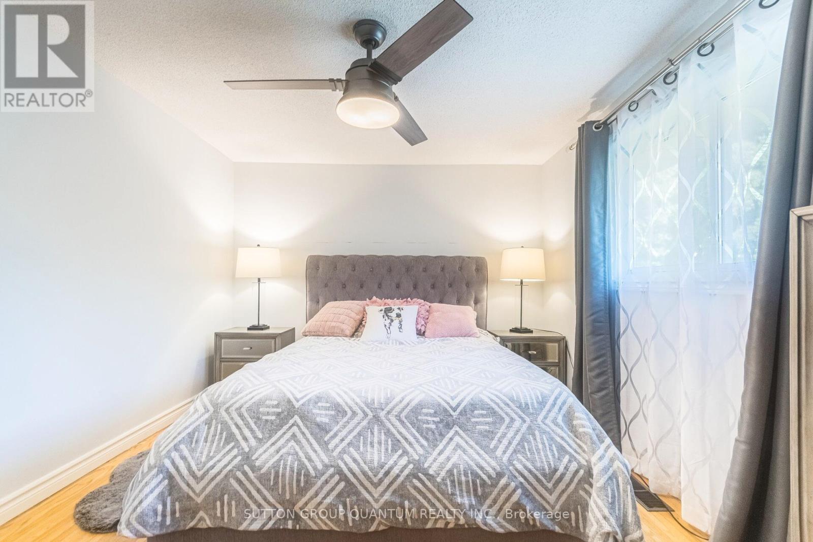Photo 15 of 3 Colonial Court, St Catharines ON