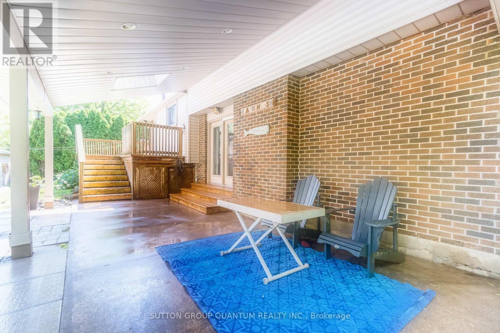 Photo 22 of 3 Colonial Court, St Catharines ON