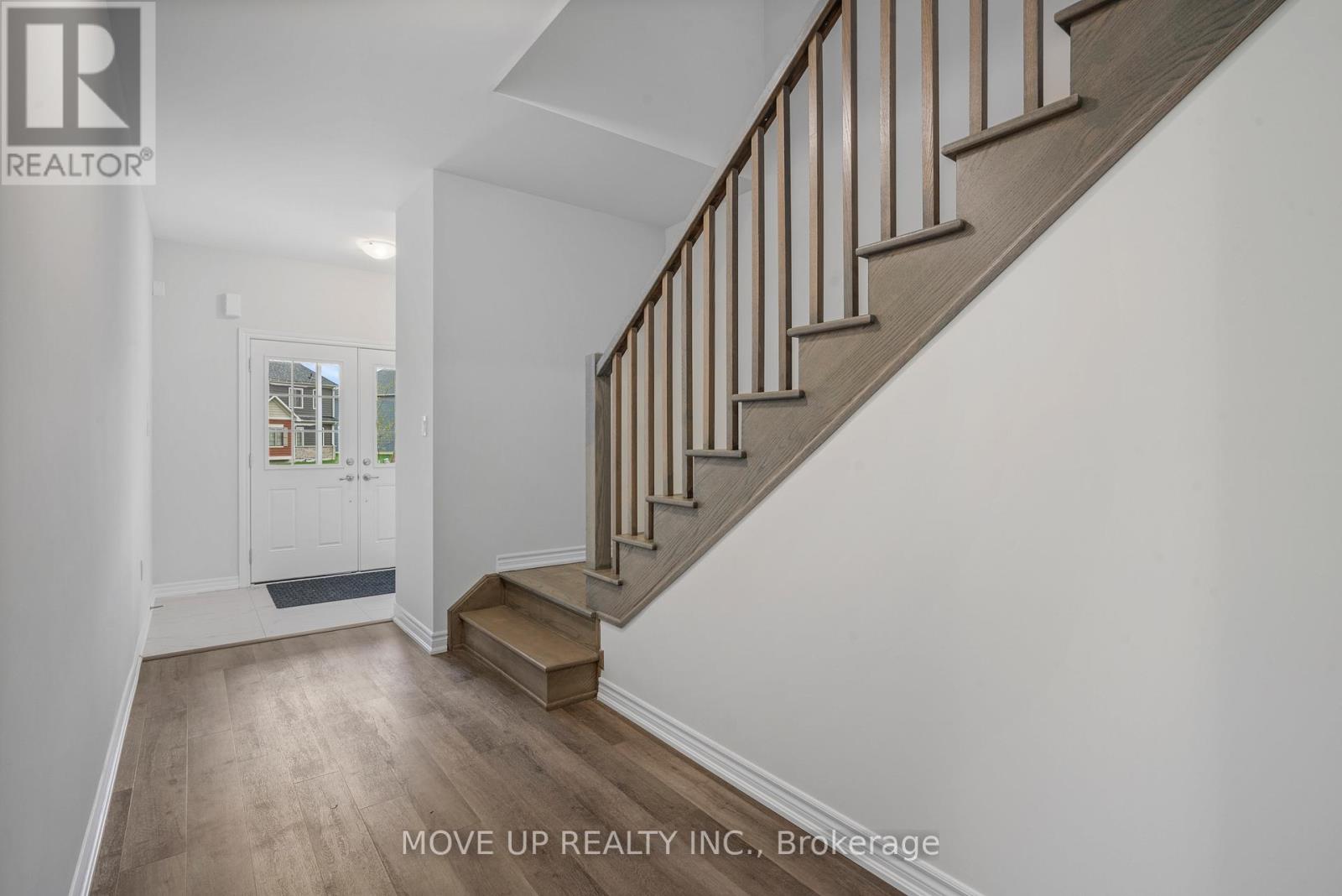 Photo 18 of 335 Beechwood Forest Lane, Gravenhurst ON