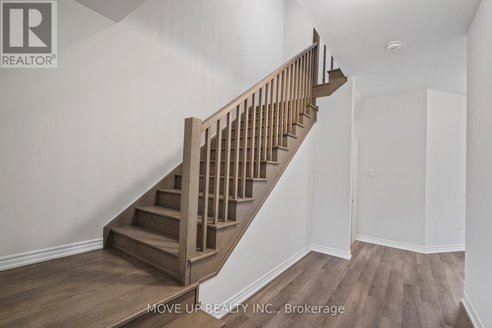 Photo 6 of 335 Beechwood Forest Lane, Gravenhurst ON
