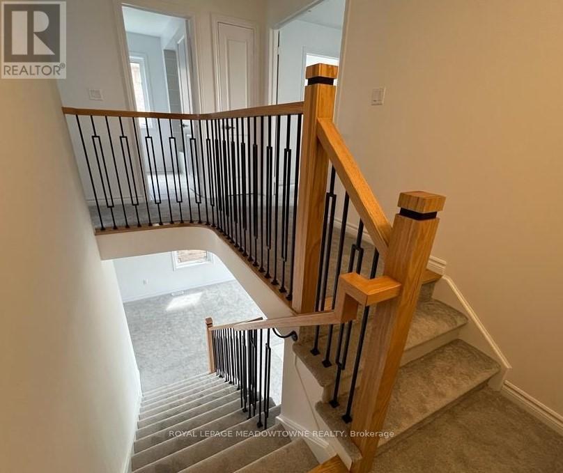 Photo 13 of 308 Russell Street, Southgate ON