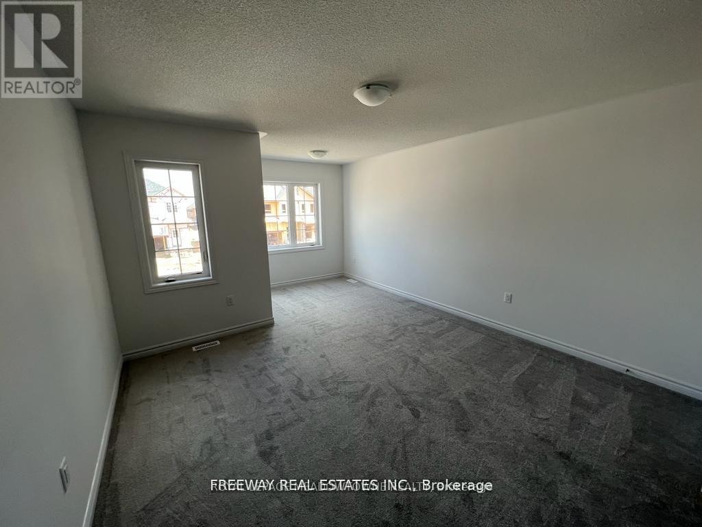 Photo 16 of 308 Russell Street, Southgate ON