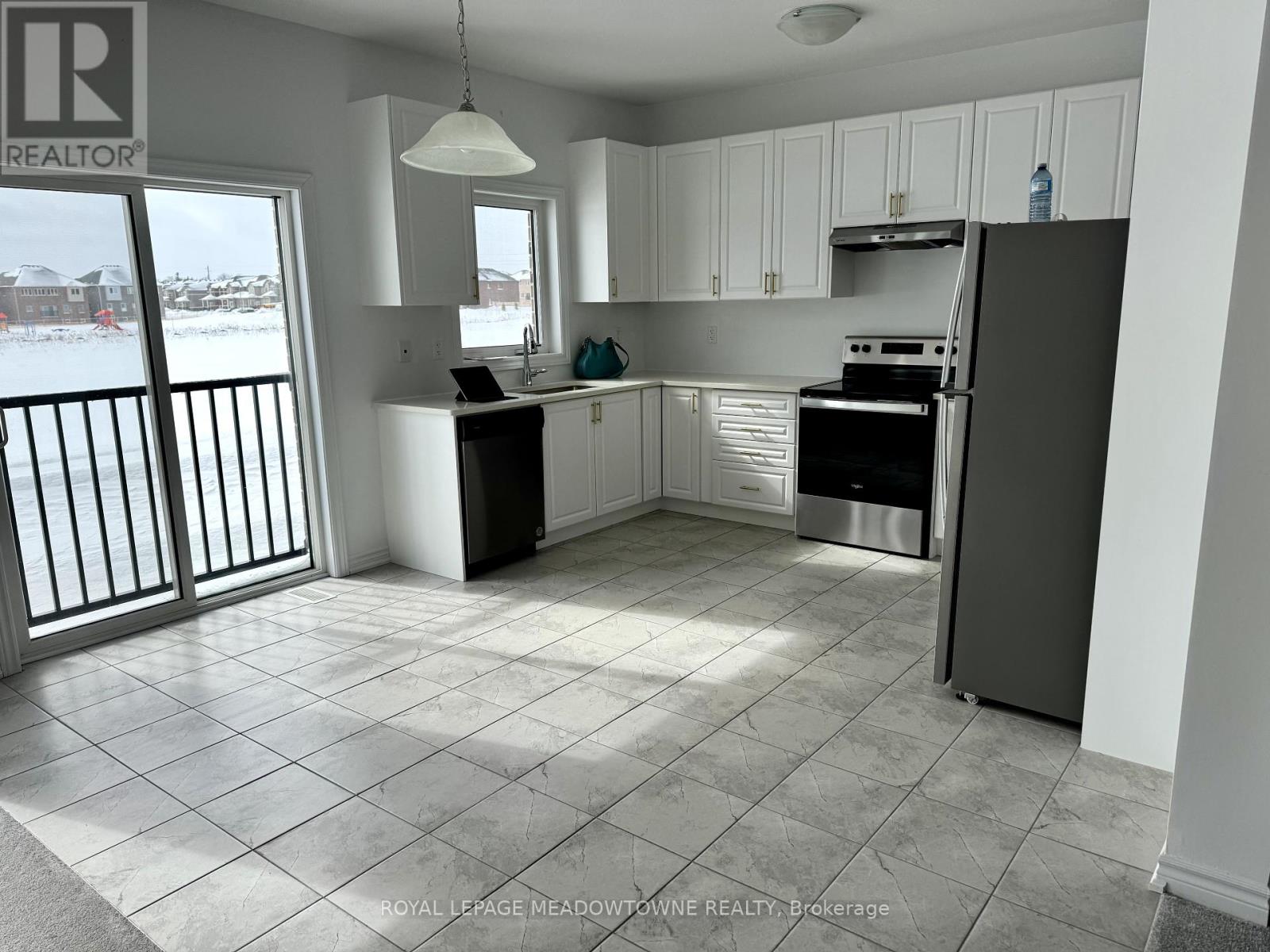 Photo 18 of 308 Russell Street, Southgate ON