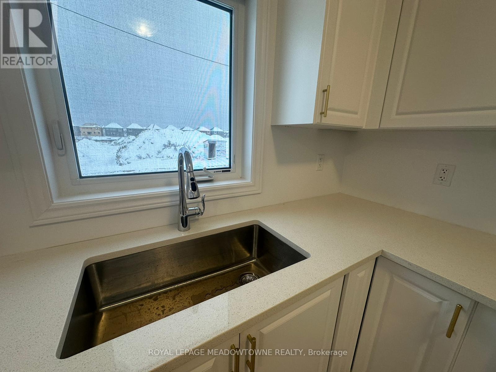 Photo 27 of 308 Russell Street, Southgate ON