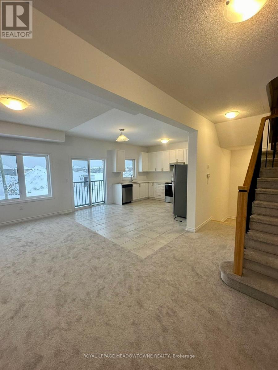 Photo 35 of 308 Russell Street, Southgate ON
