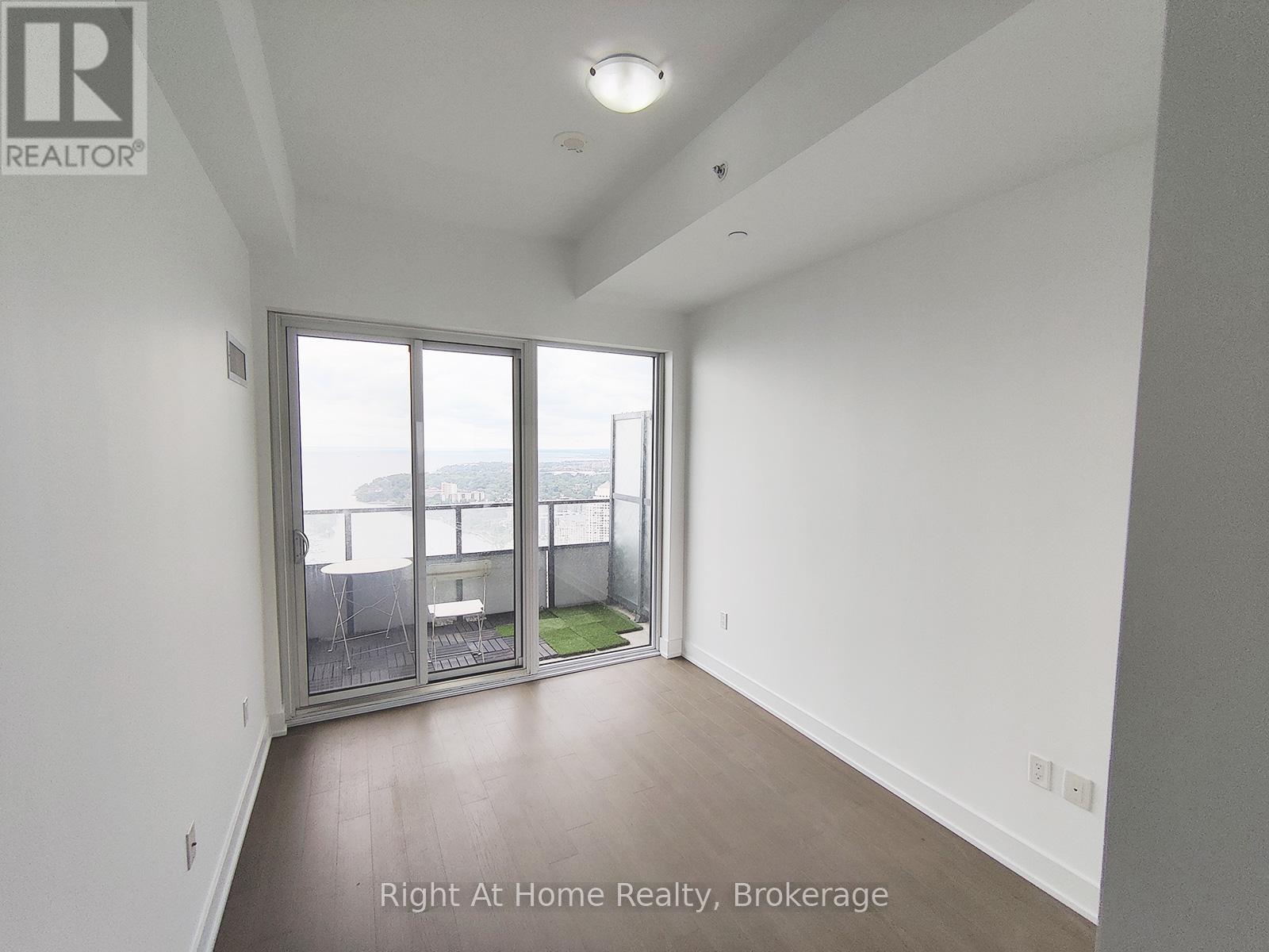 Photo 1 of 4401 20 Shore Breeze Drive, Toronto ON