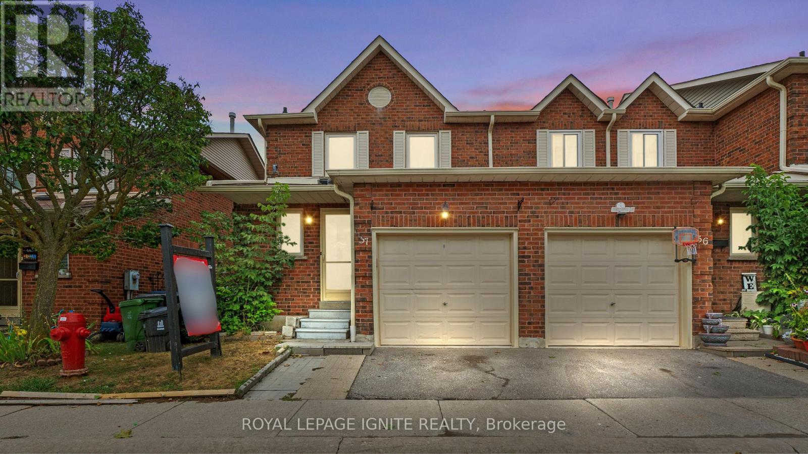 Photo 1 of 57 401 Sewells Road, Toronto ON