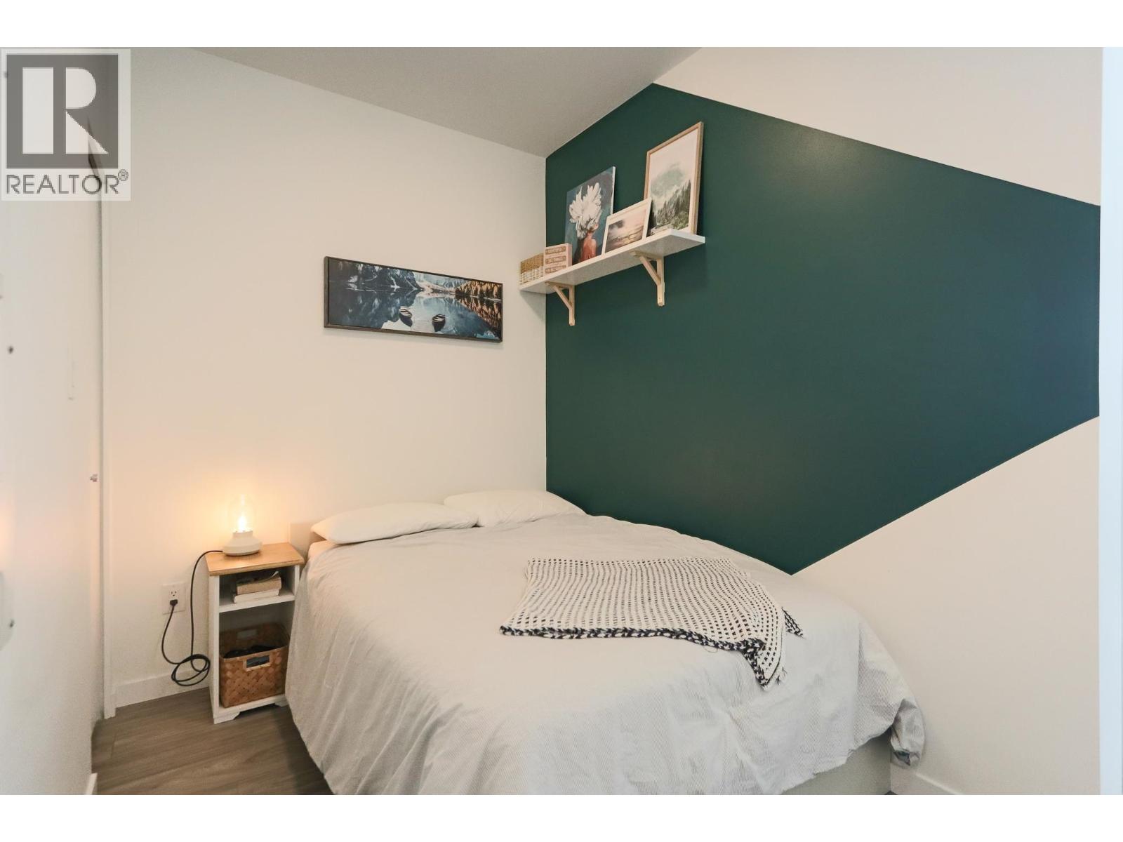 Photo 9 of 202 2236 Welcher Avenue, Port Coquitlam BC