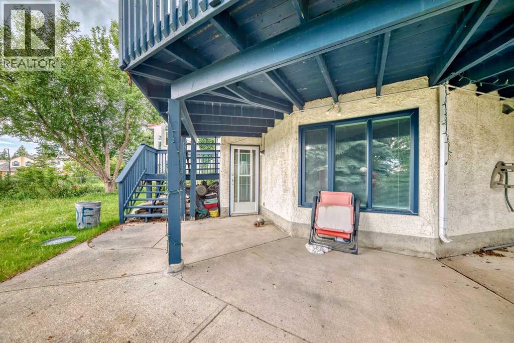 Single Family House for Sale in  Edgeview Road NW Edgemont Calgary 