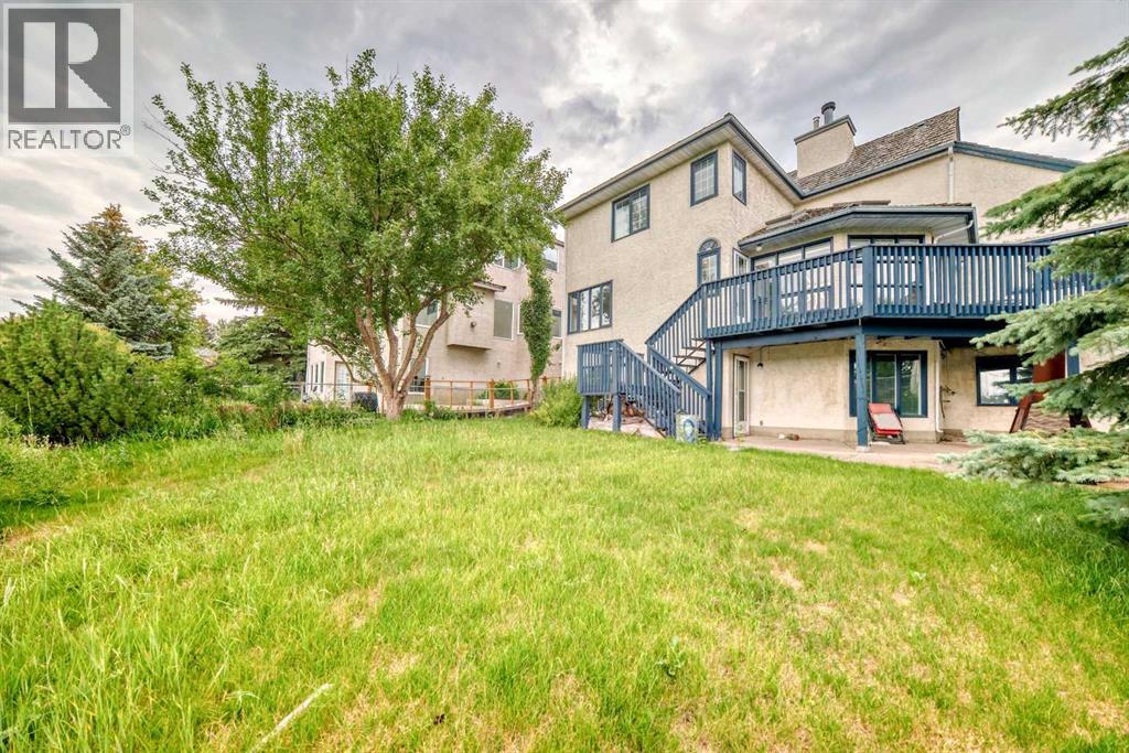 Single Family House for Sale in  Edgeview Road NW Edgemont Calgary 