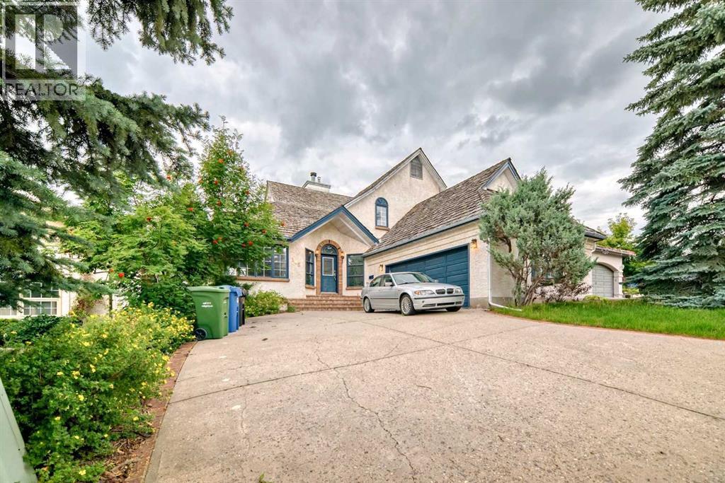 Single Family House for Sale in  Edgeview Road NW Edgemont Calgary 