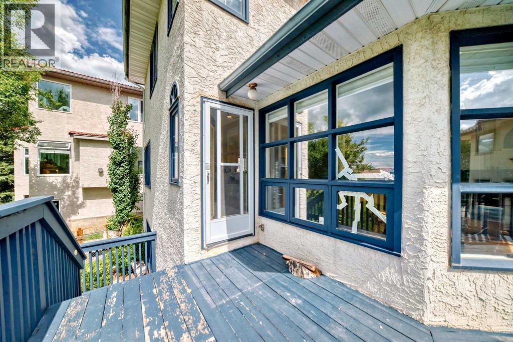 Single Family House for Sale in  Edgeview Road NW Edgemont Calgary 