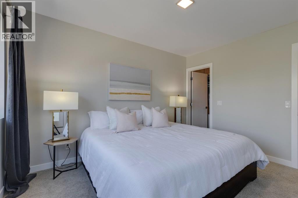 Single Family House for Sale in   Avenue SW Erlton Calgary 