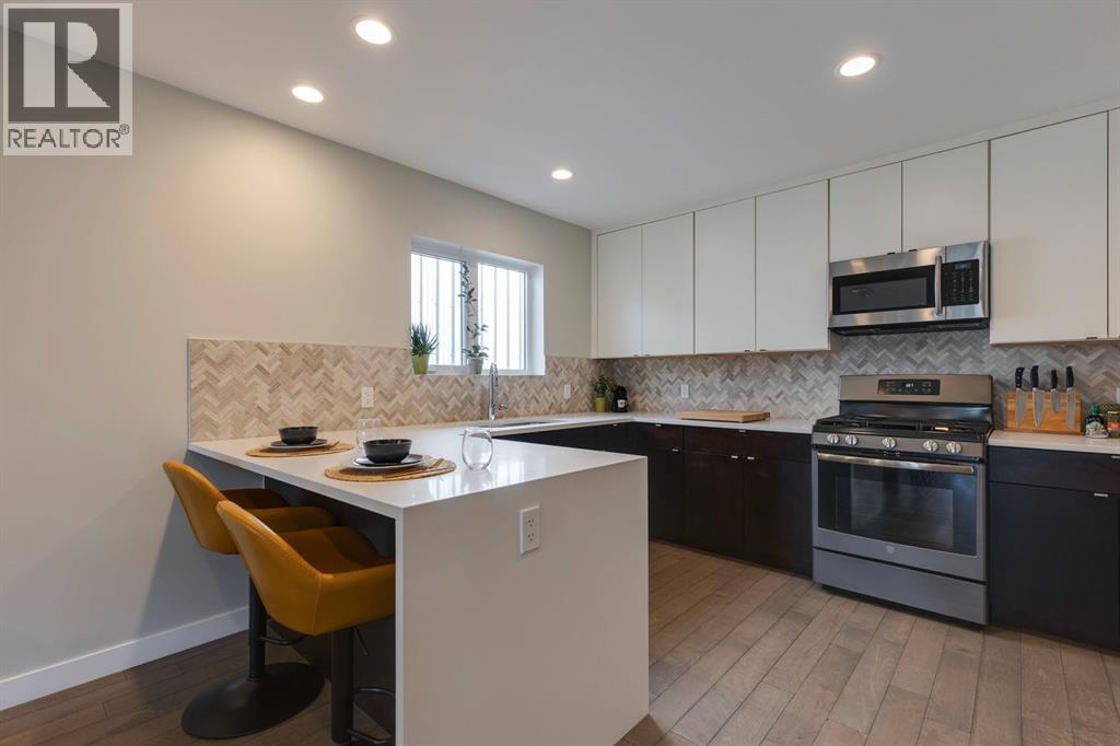 Single Family House for Sale in   Avenue SW Erlton Calgary 