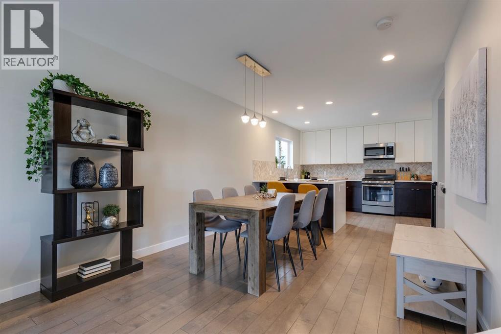 Single Family House for Sale in   Avenue SW Erlton Calgary 