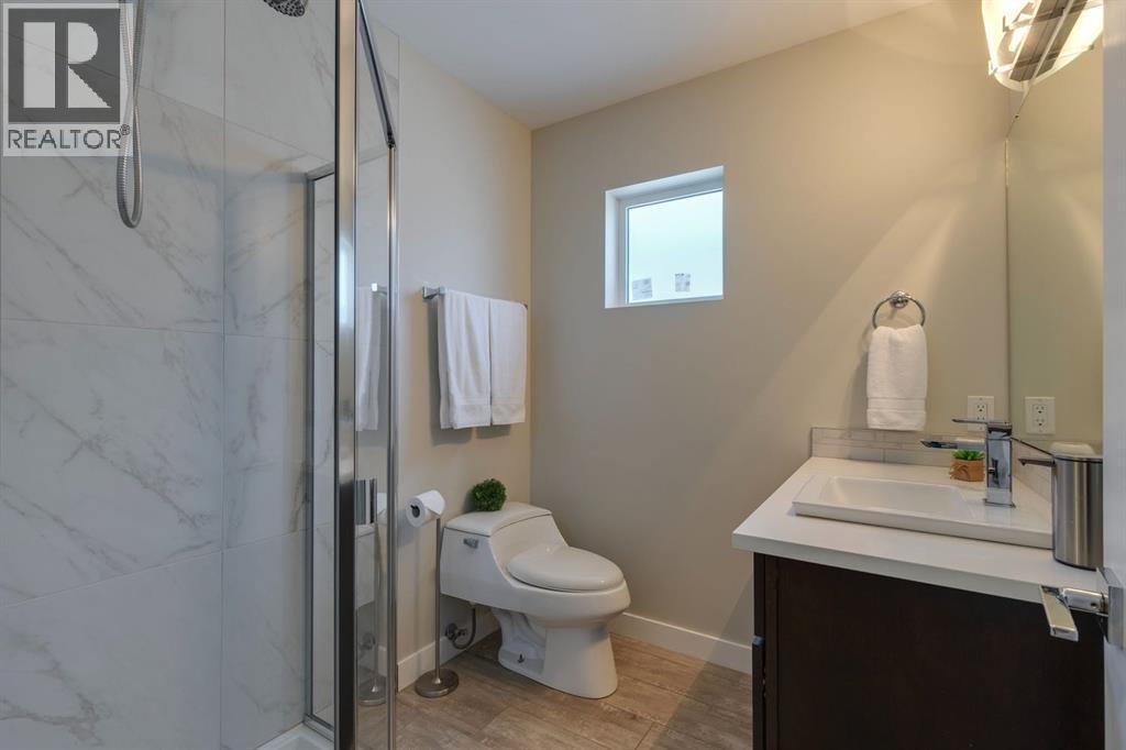 Single Family House for Sale in   Avenue SW Erlton Calgary 