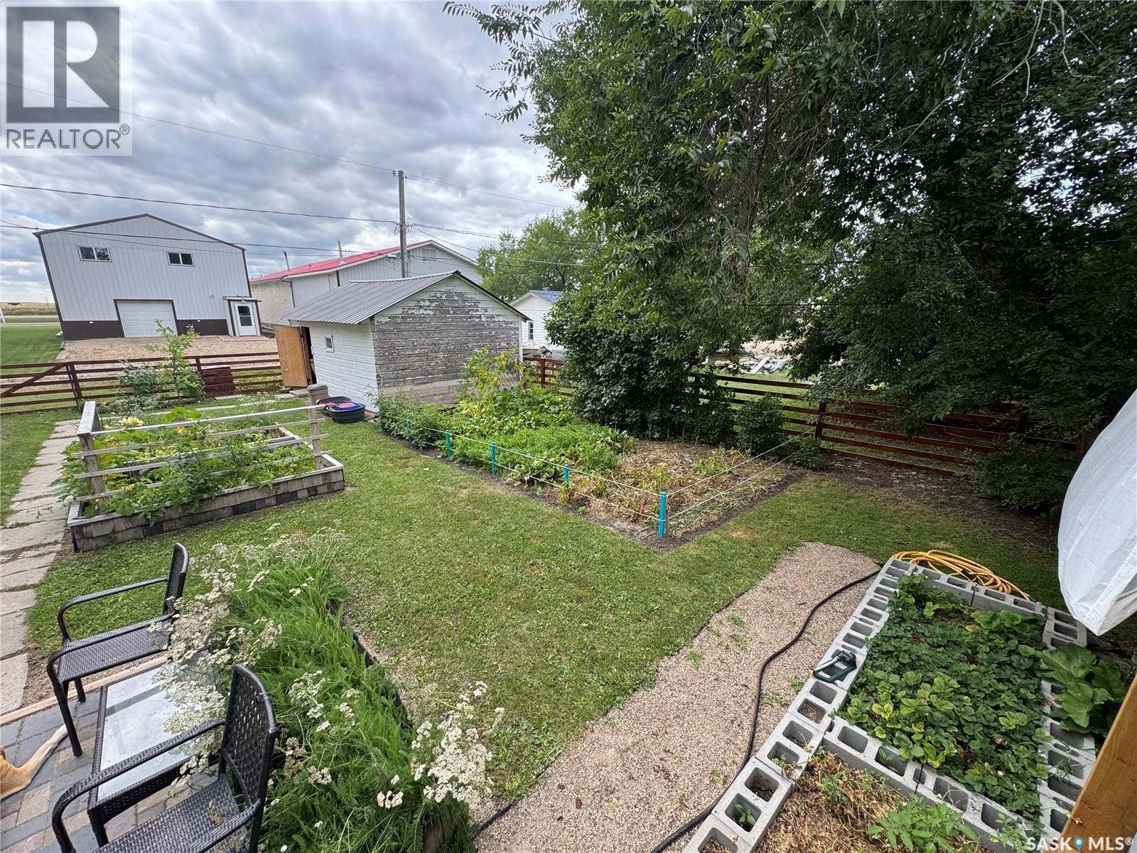 Photo 11 of 505 1st Avenue, Odessa SK