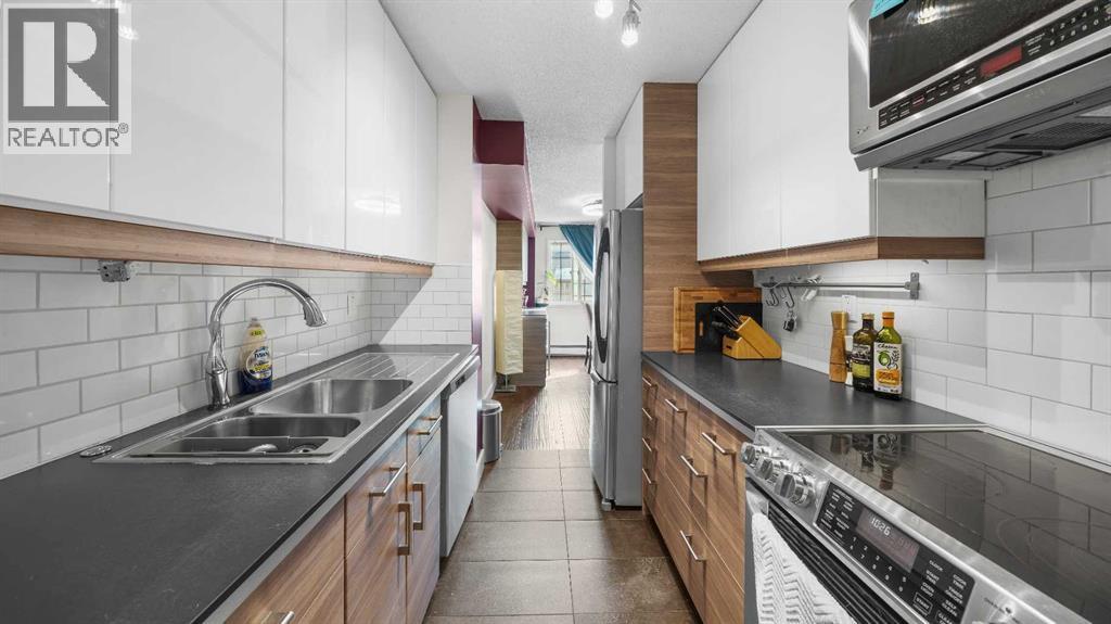 Single Family House for Sale in    Avenue SW Beltline Calgary 