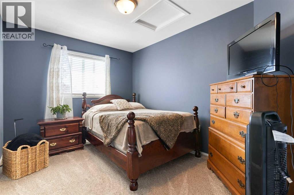 Single Family House for Sale in  Covepark Crescent Coventry Hills Calgary 