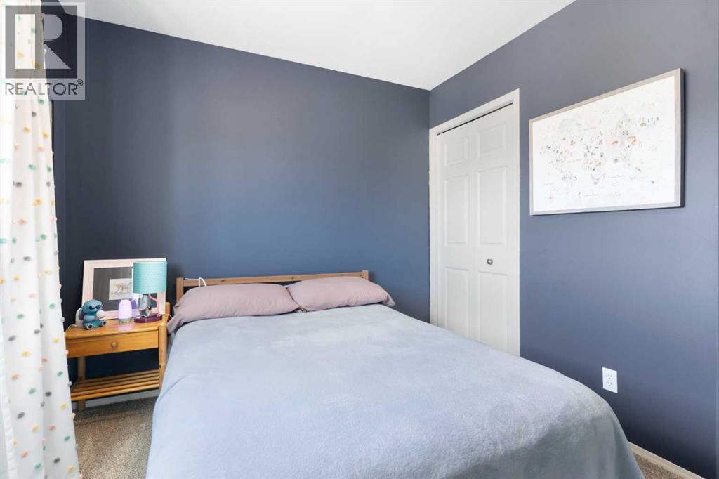 Single Family House for Sale in  Covepark Crescent Coventry Hills Calgary 