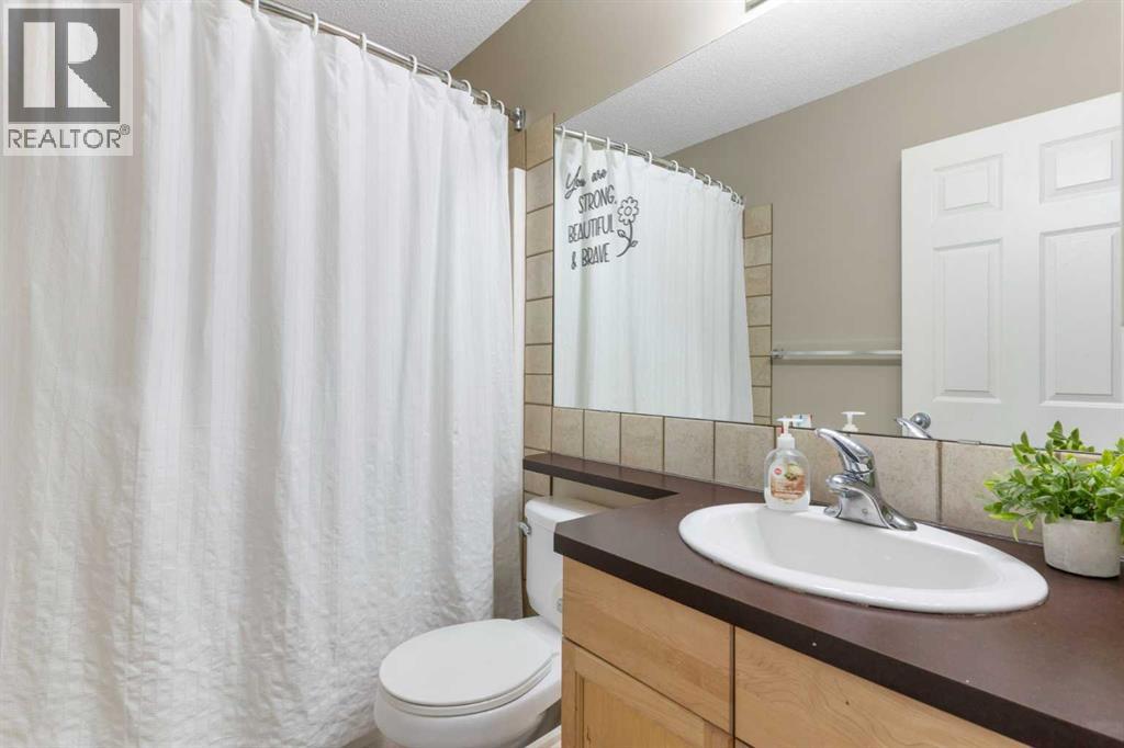 Single Family House for Sale in  Covepark Crescent Coventry Hills Calgary 
