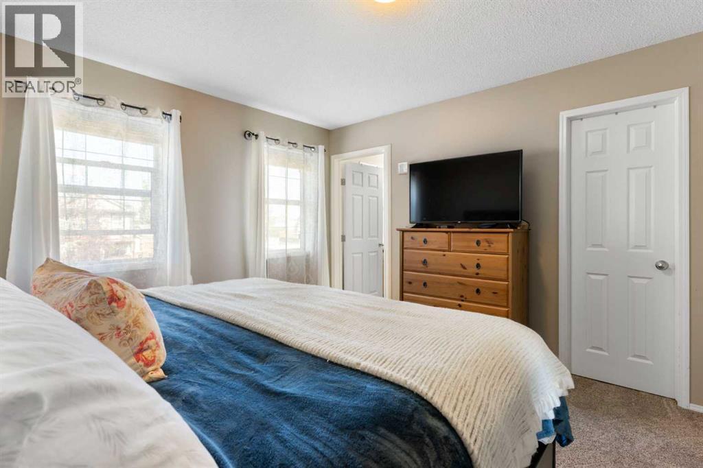 Single Family House for Sale in  Covepark Crescent Coventry Hills Calgary 