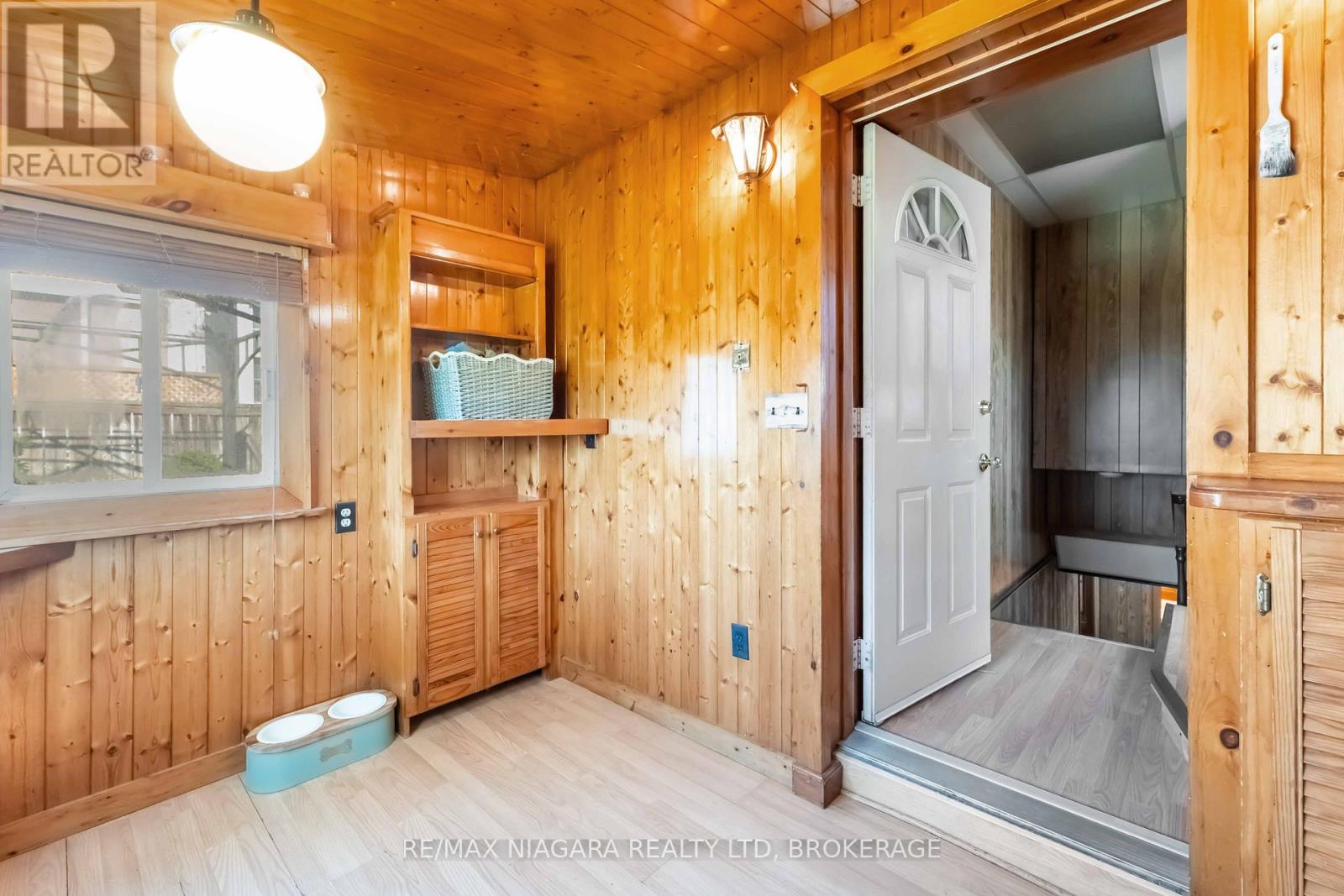 Photo 20 of 36 Admiral Road, St Catharines ON