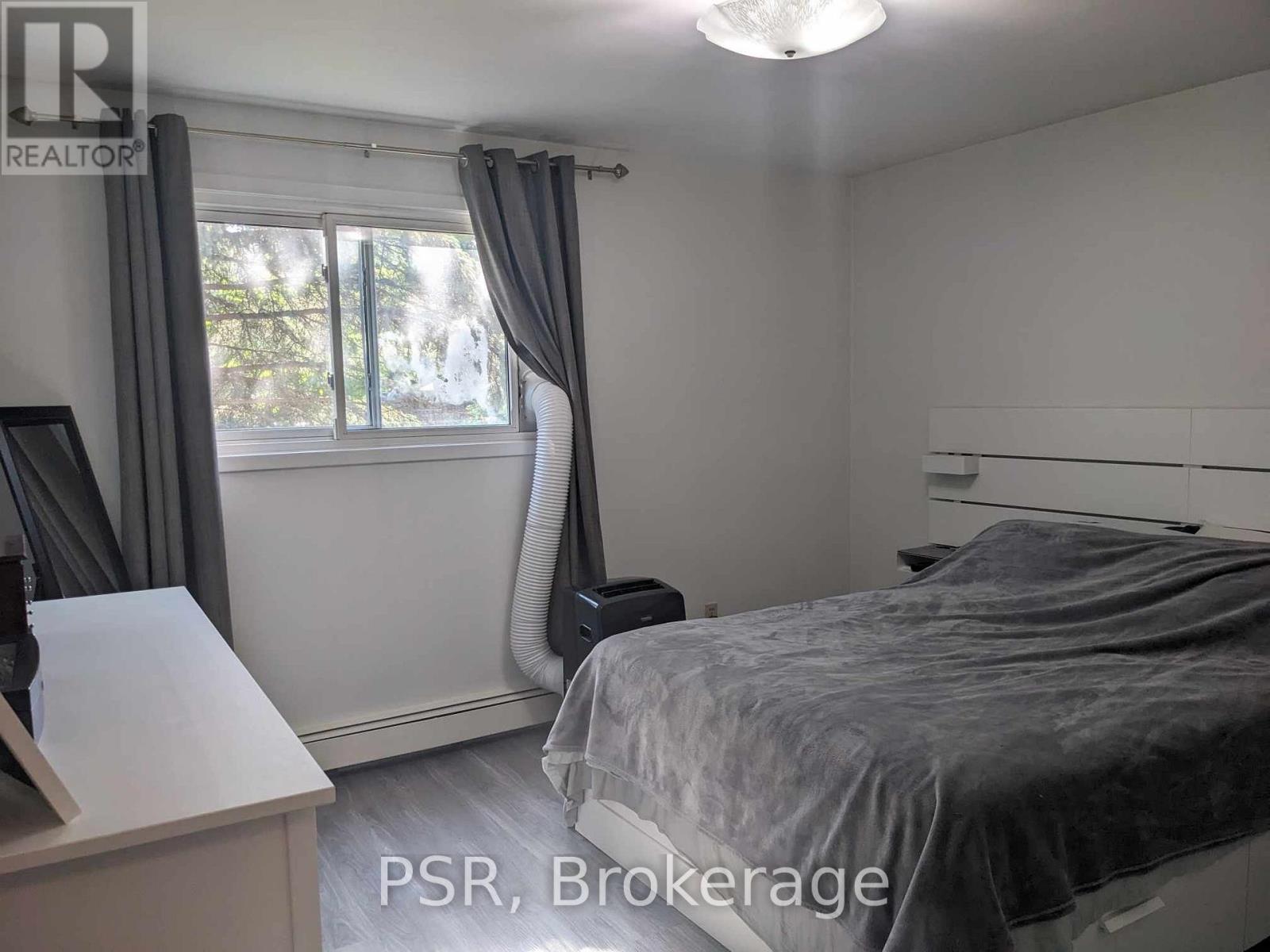 Photo 15 of Main 80 Westwood Drive, Kitchener ON