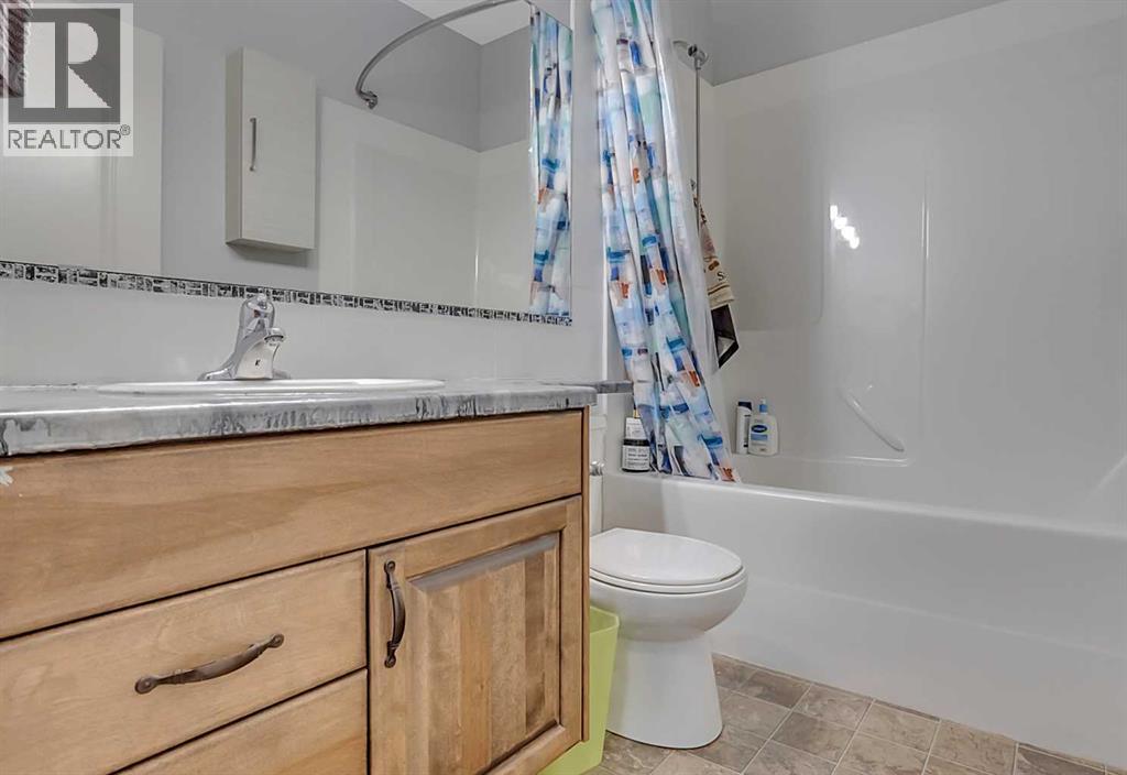 Photo 21 of 123 Vanier Drive, Red Deer AB