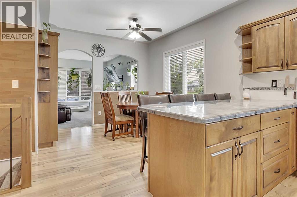 Photo 12 of 123 Vanier Drive, Red Deer AB